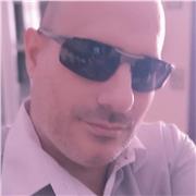 Tecnico che opera da più di 20 anni nel campo dell'informatica